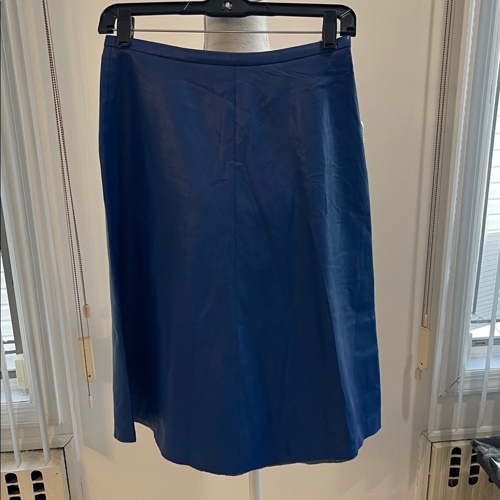 NWOT Zara Faux leather, elegant, royal blue A-lineskirt size extra small